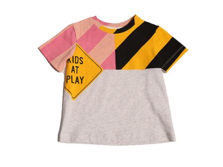 CAUTION KIDS AT PLAY GRAPHIC TEE Online now